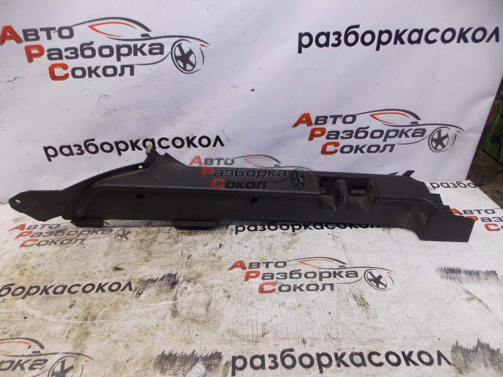 Купить Направляющая шторки багажника BMW X5 E53 2000-2007 47576 51477122029  с оригинальным номером 51477122029. Купить в Вологде, Вологодской области  за 100 р. с доставкой по России